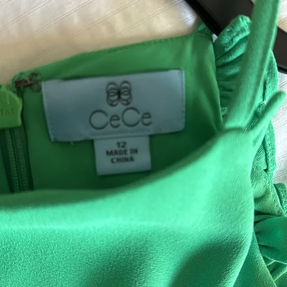 Cece Green Jumpsuit - Picture 6 of 7